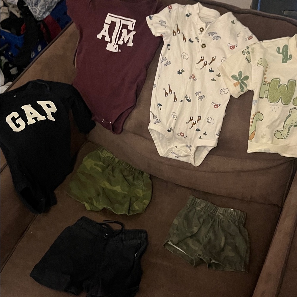 Baby Clothing Set with Onesies and Shorts